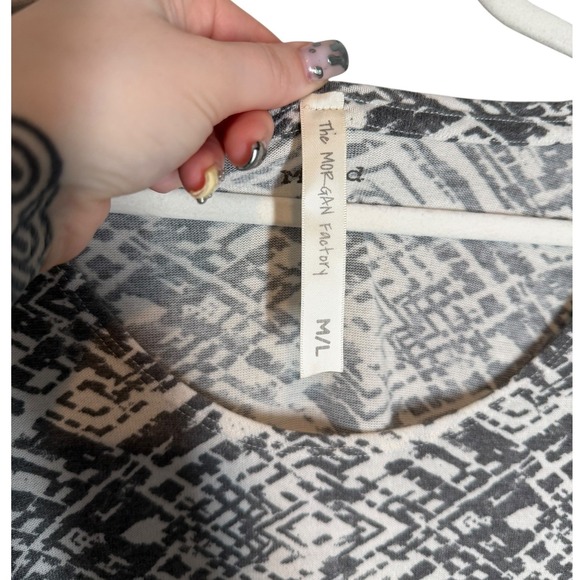 The Morgan Factory Mixed Media Boho Tunic Top Grey Geometric Floral Medium Large - Picture 4 of 9